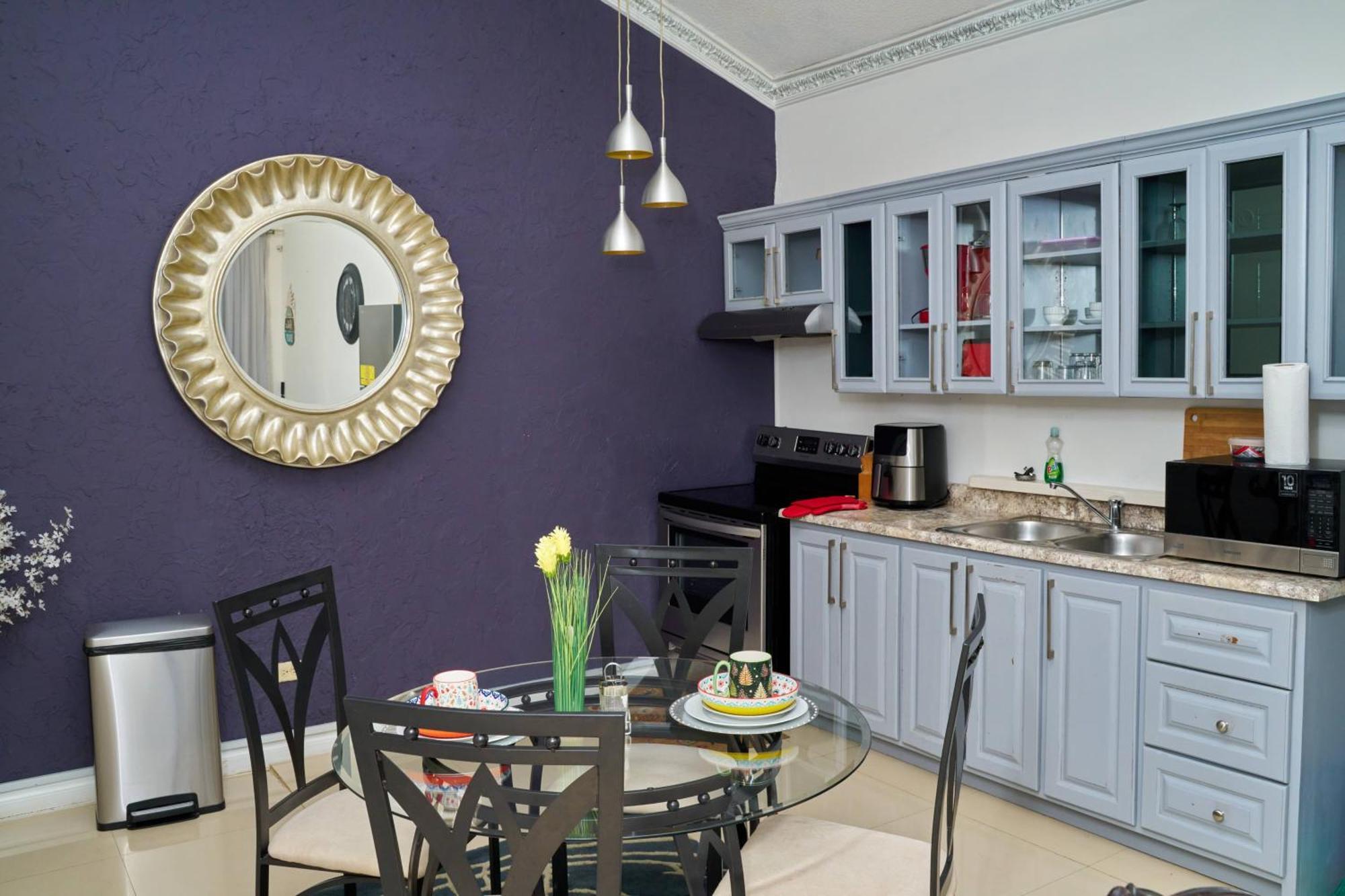 Caribbean Estates, 10 Mins From The Beach, Beautiful Gated Community Portmore Bagian luar foto